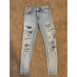 American Eagle Light Wash Fade Jeans